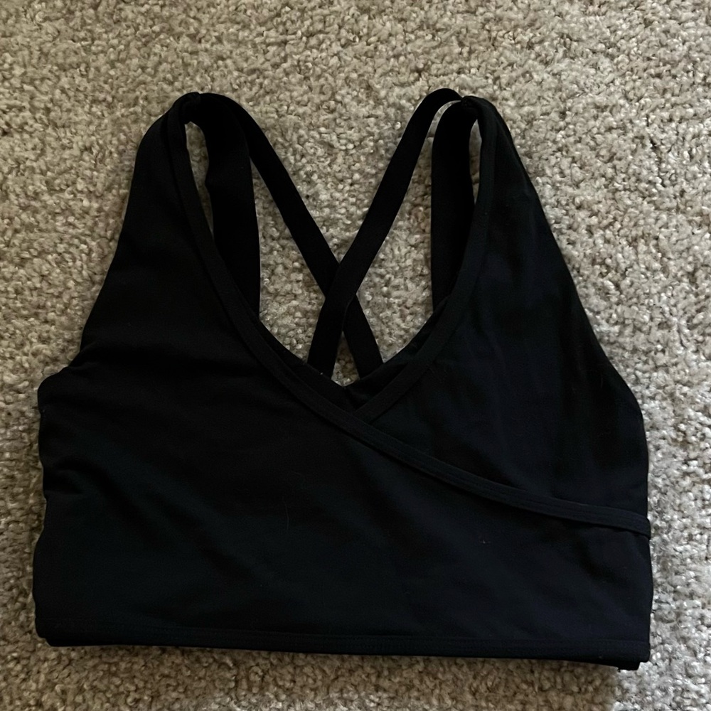 Gymshark Full Coverage Sports Bra in Black - Small